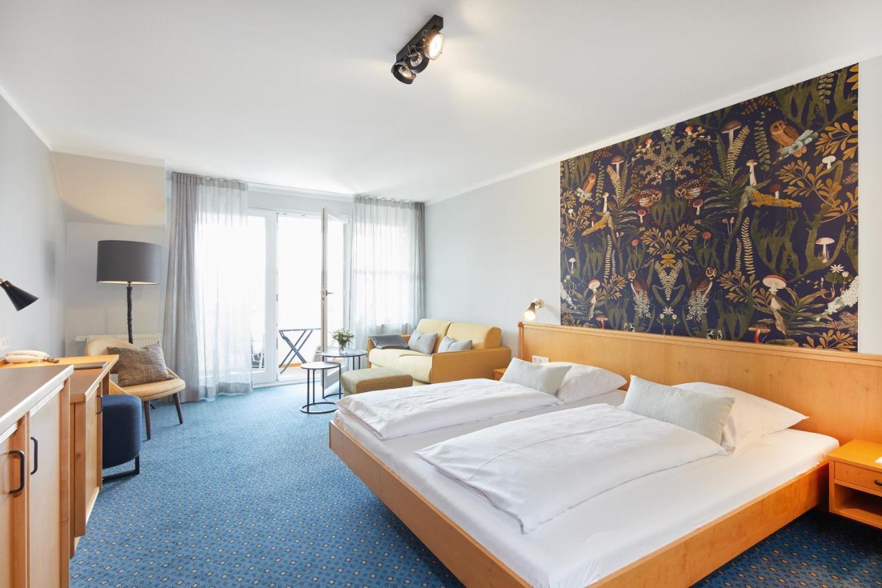Hotel Sonneck Knüllwald Kültér fotó