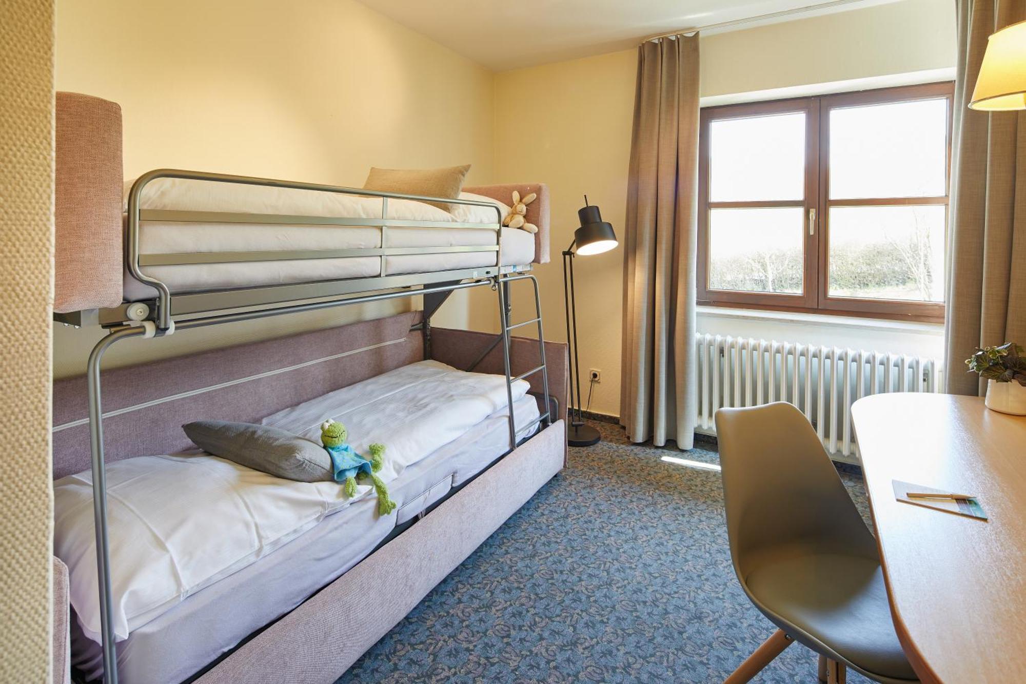 Hotel Sonneck Knüllwald Kültér fotó