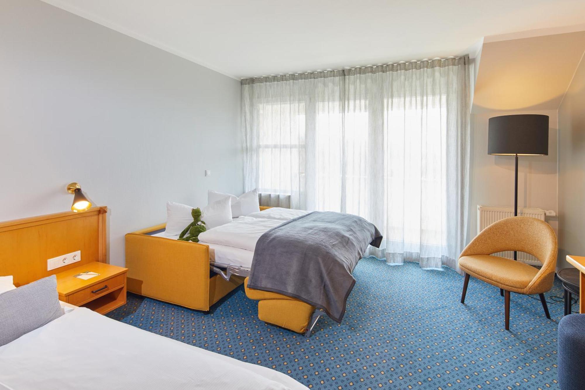 Hotel Sonneck Knüllwald Kültér fotó