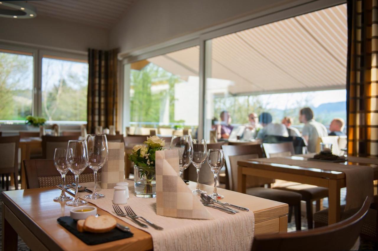 Hotel Sonneck Knüllwald Kültér fotó